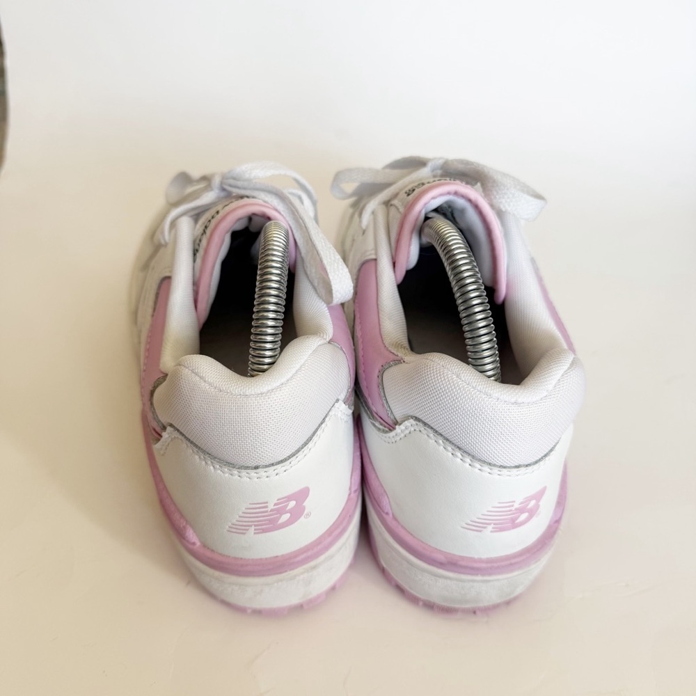New Balance White and Light Pink 550 Sneakers brand new collection - Picture 4 of 7